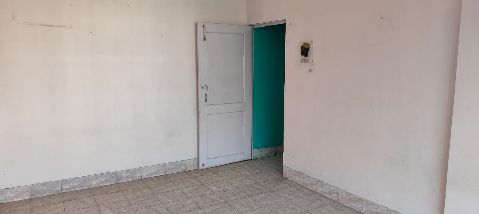 Semi Furnished 3bhk in Bylane Number 2, Wireless, Basisthpur, Guwahati, Assam, India for Rent